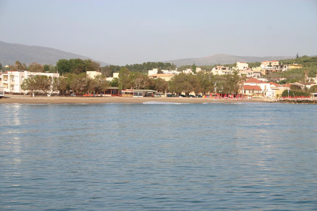 Sofia Filoxenia House Βίλα Καλύβες Δωμάτιο φωτογραφία